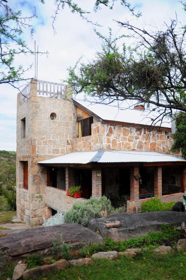 מינה קלאוורו La Toma Complejo De Montana - Cabanas Y Habitaciones En Hosteria מראה חיצוני תמונה