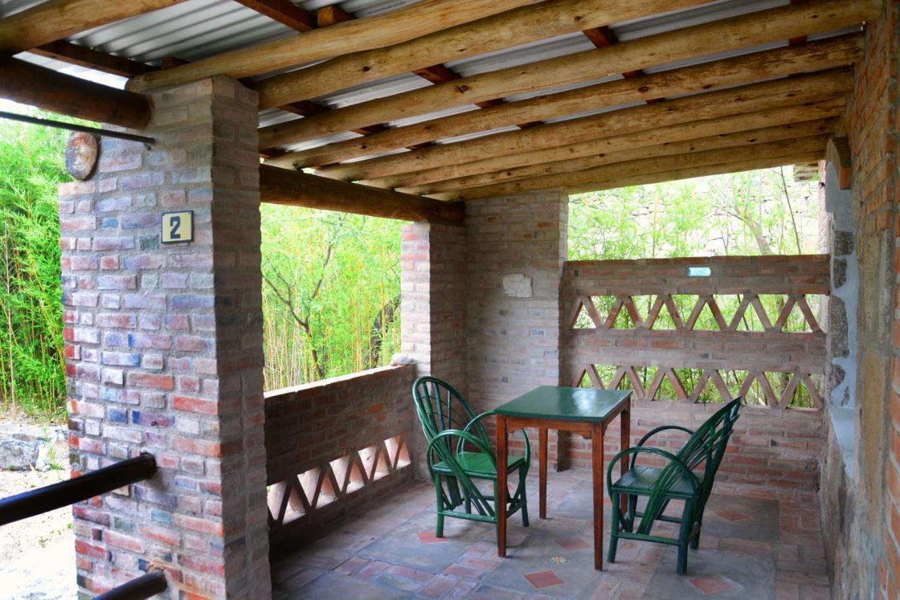 מינה קלאוורו La Toma Complejo De Montana - Cabanas Y Habitaciones En Hosteria מראה חיצוני תמונה