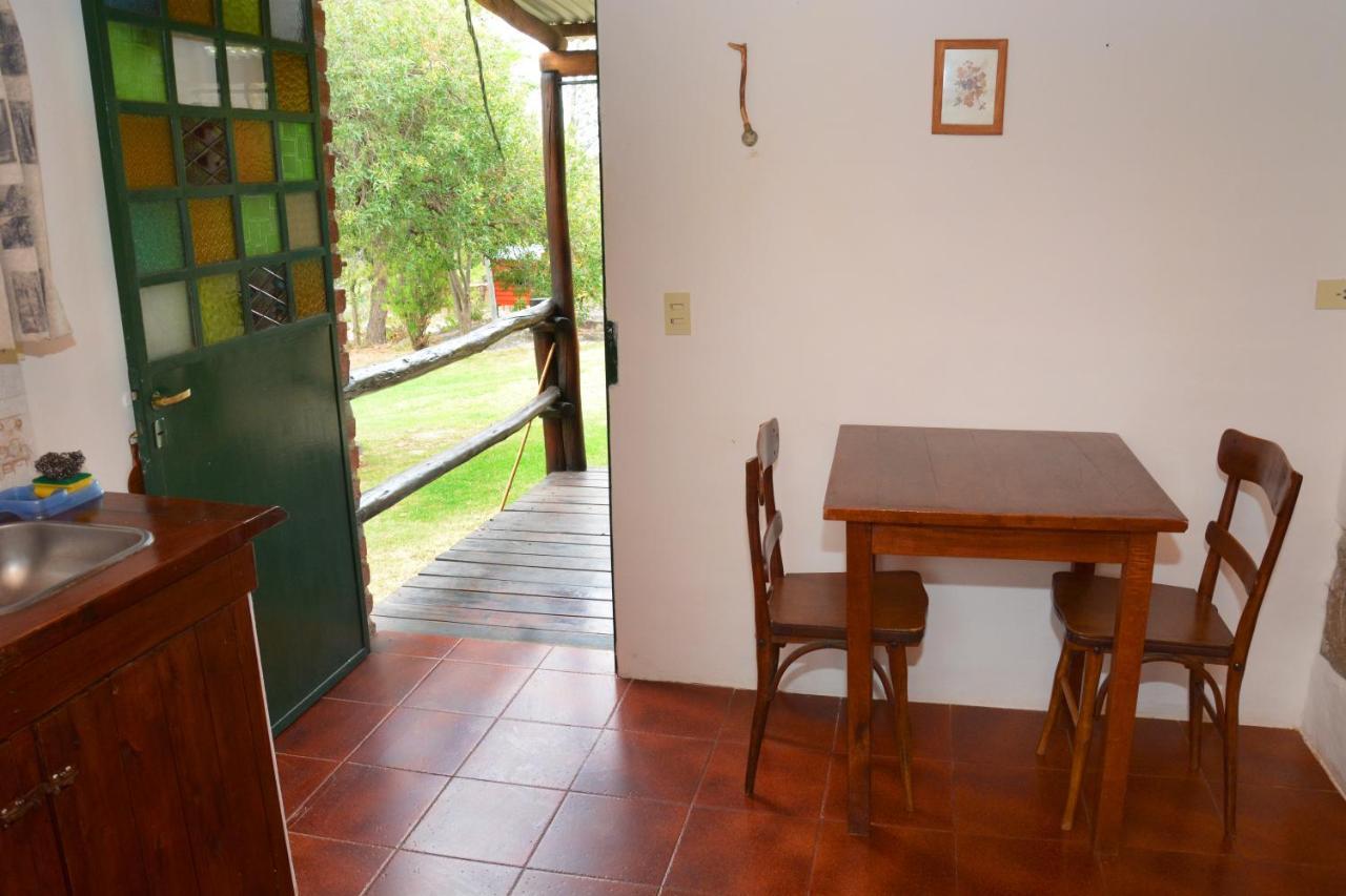 מינה קלאוורו La Toma Complejo De Montana - Cabanas Y Habitaciones En Hosteria מראה חיצוני תמונה
