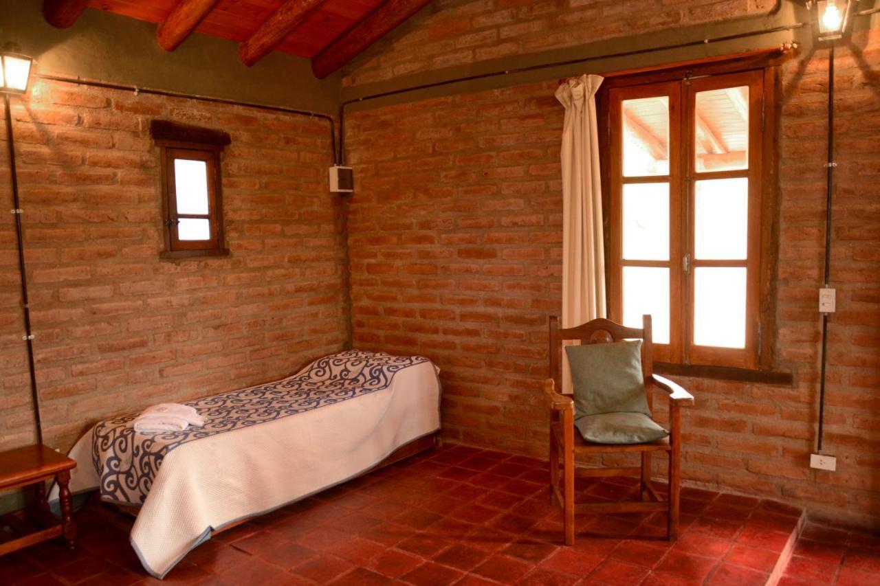 מינה קלאוורו La Toma Complejo De Montana - Cabanas Y Habitaciones En Hosteria מראה חיצוני תמונה