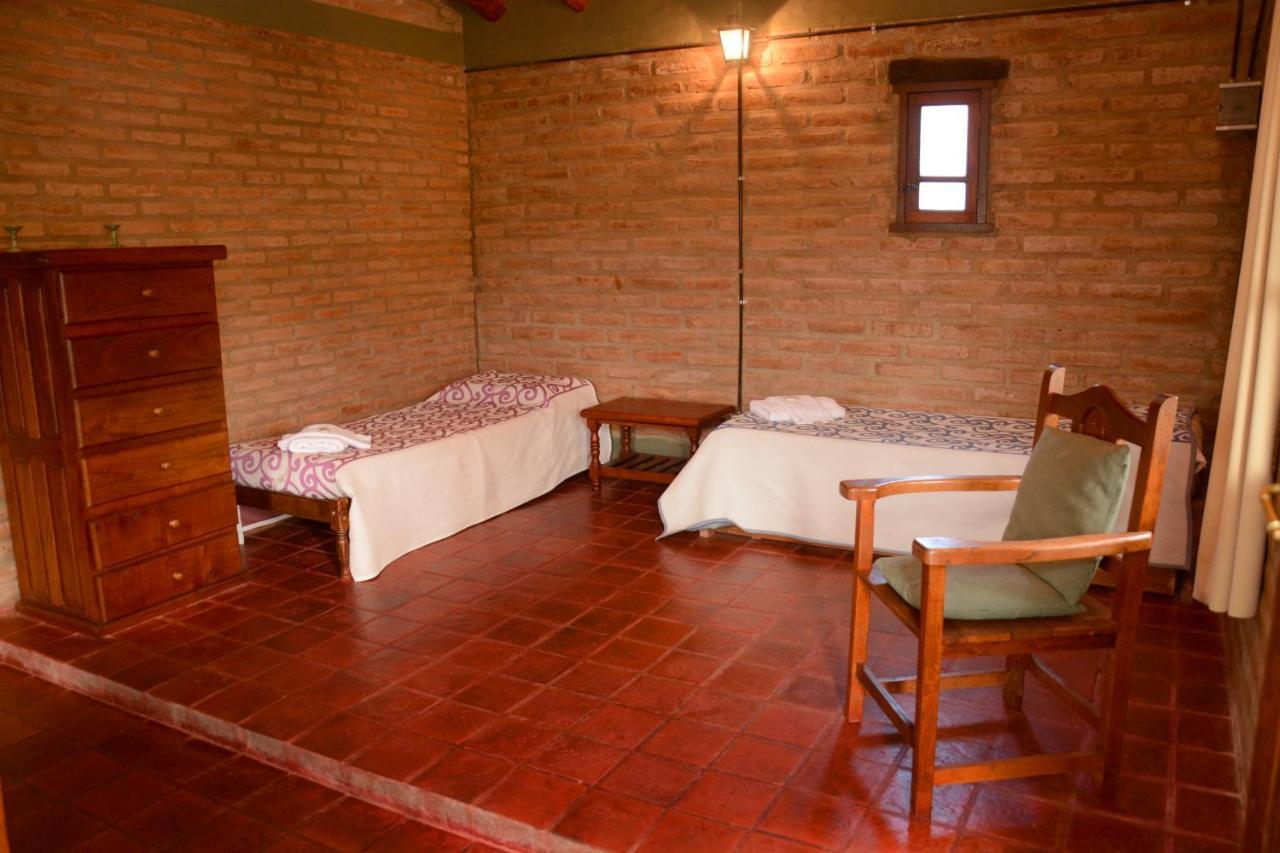 מינה קלאוורו La Toma Complejo De Montana - Cabanas Y Habitaciones En Hosteria מראה חיצוני תמונה